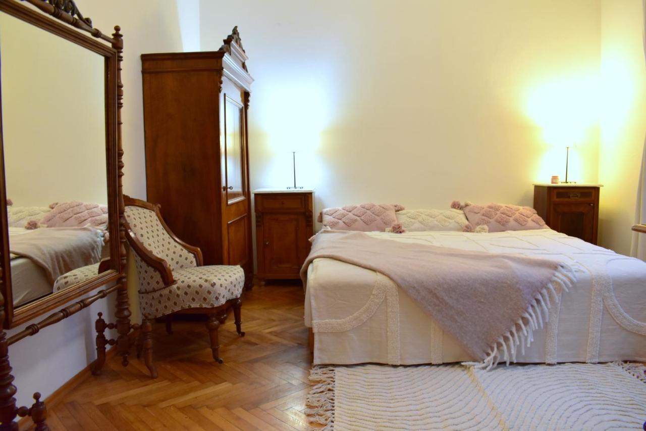 Old Town Residence - Konviktska براغ المظهر الخارجي الصورة