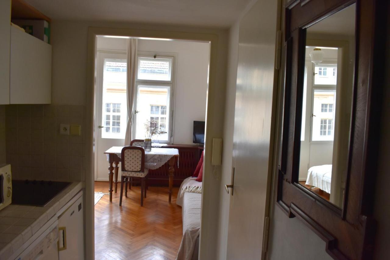 Old Town Residence - Konviktska براغ المظهر الخارجي الصورة